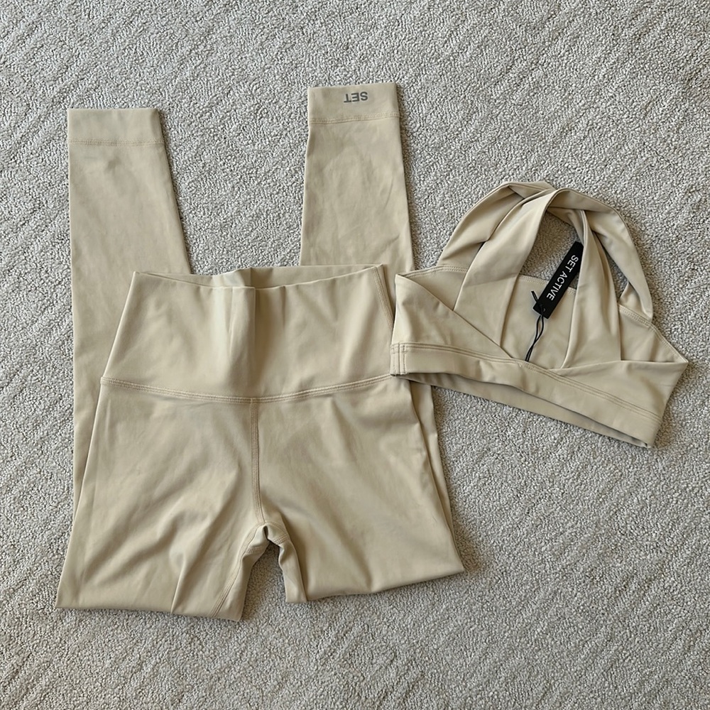 Set Active NWT Matching Set in Sand